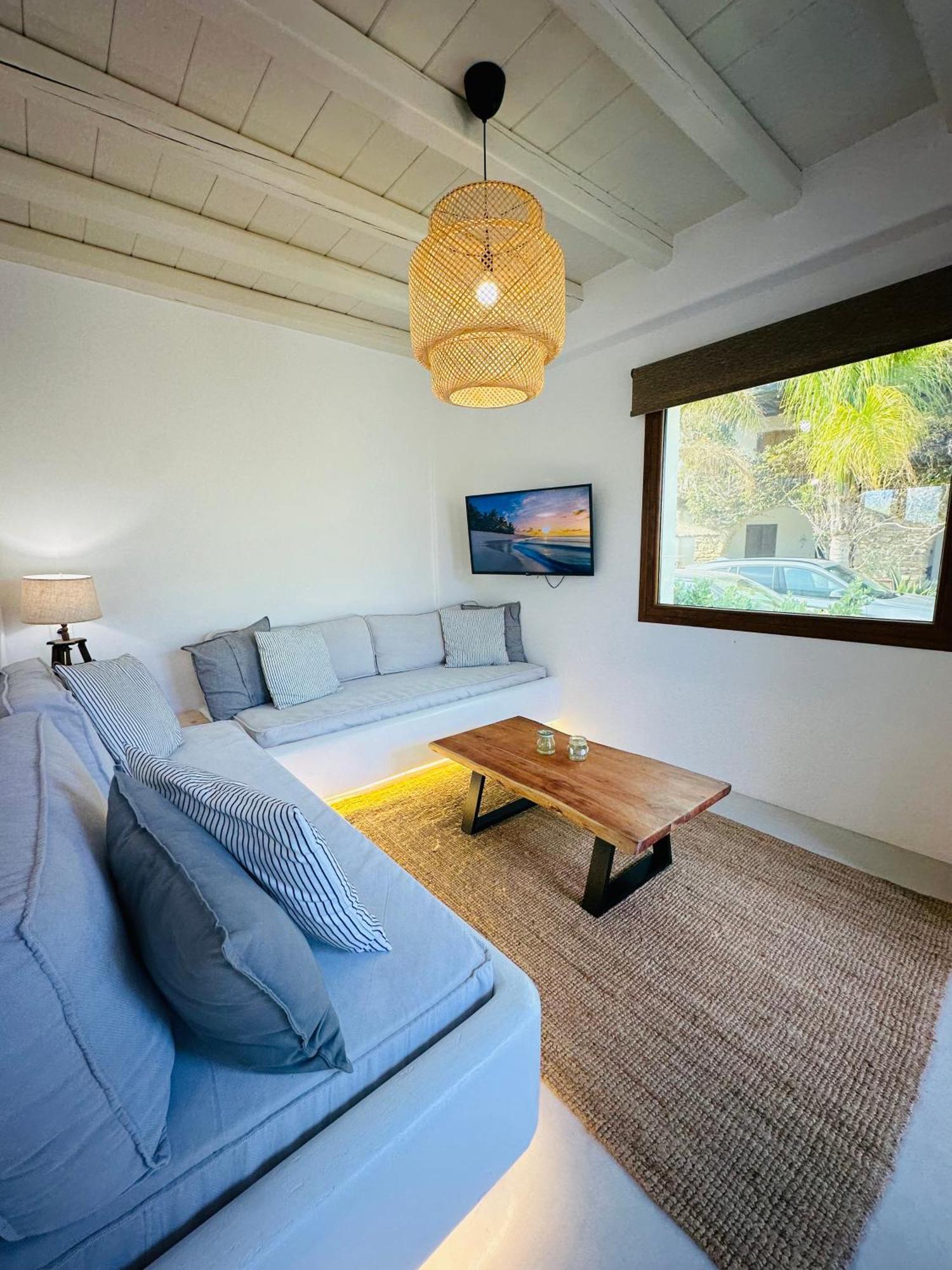 Divers House Agrari  Екстериор снимка