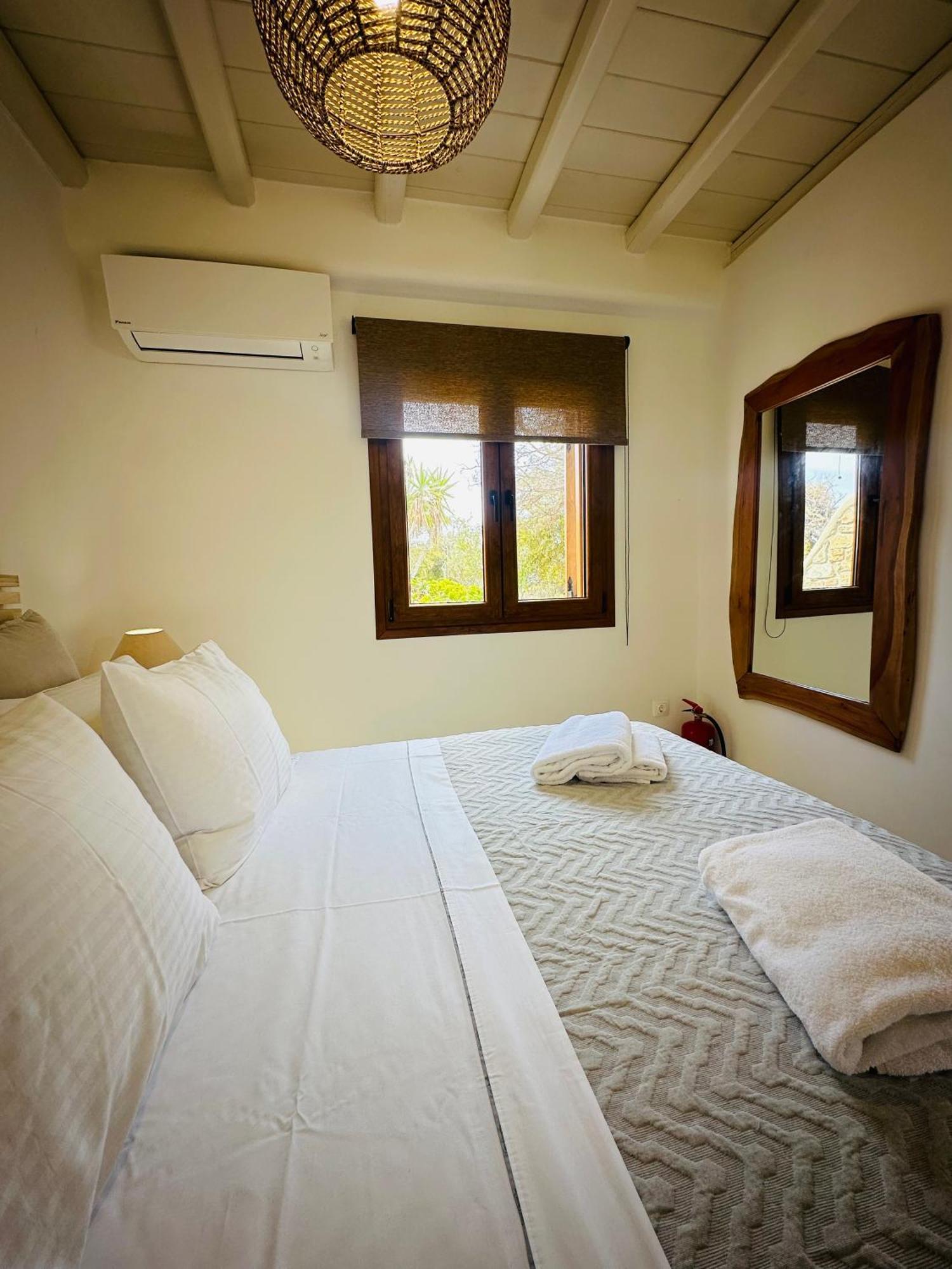 Divers House Agrari  Екстериор снимка
