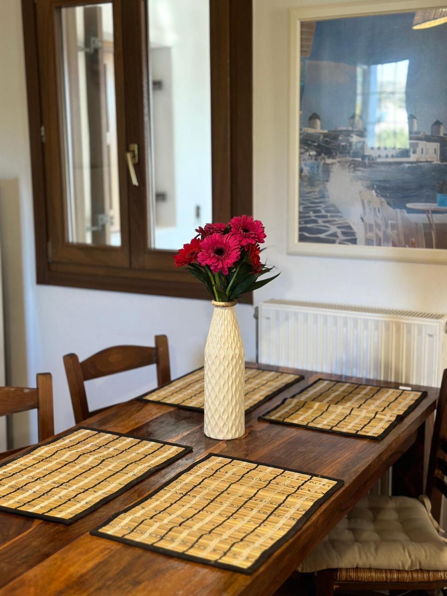 Divers House Agrari  Екстериор снимка