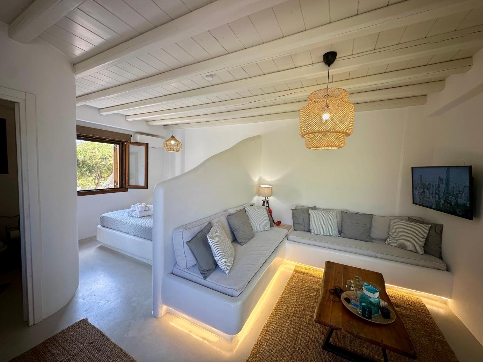 Divers House Agrari  Екстериор снимка
