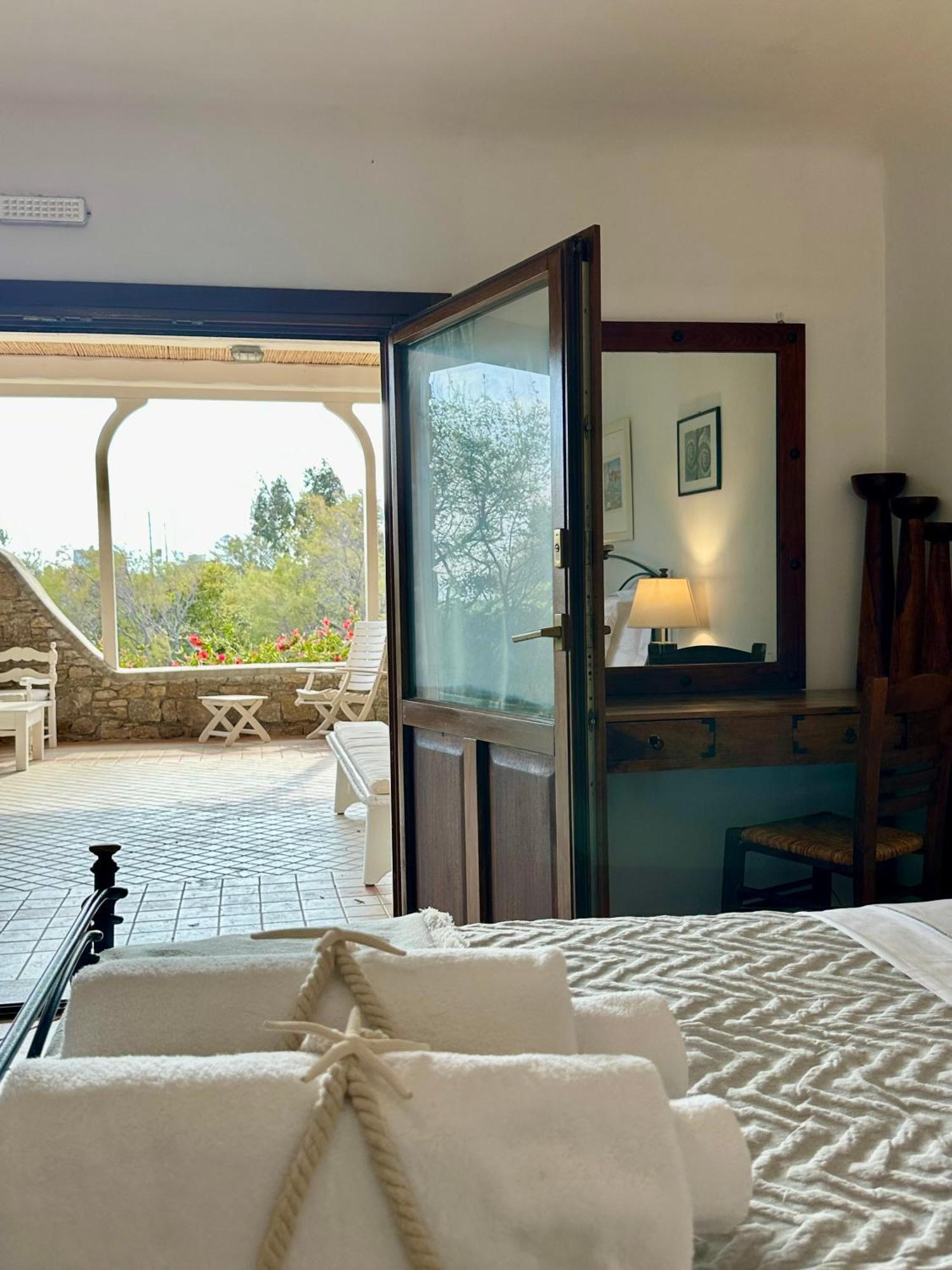 Divers House Agrari  Екстериор снимка