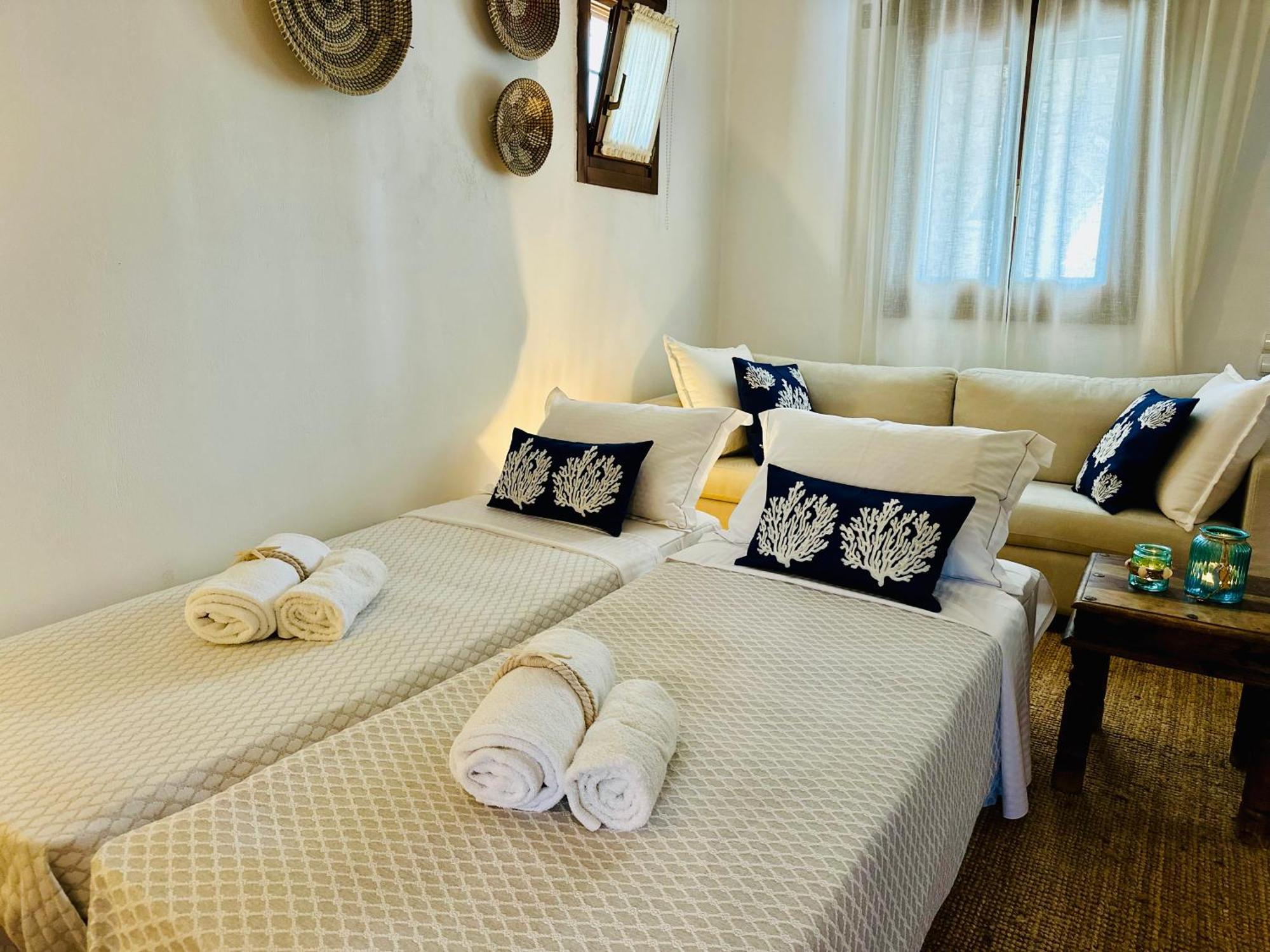 Divers House Agrari  Екстериор снимка